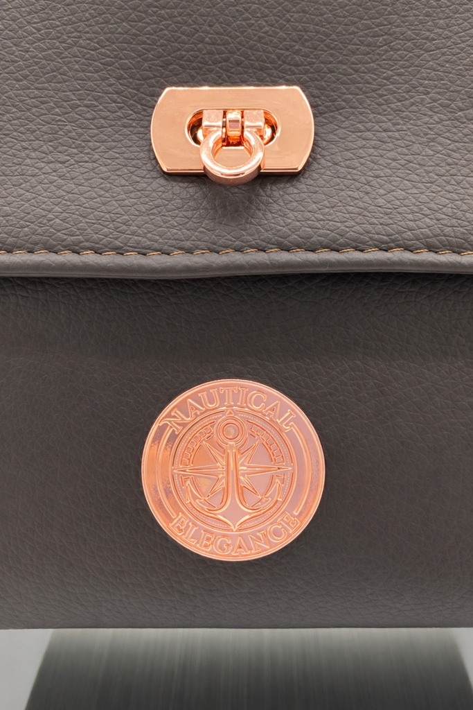 4.Posh - Chocolate name tag.webp