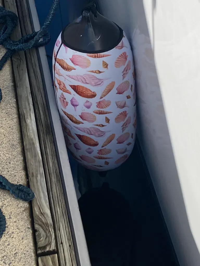 Fender Cover - NEFC640S - Sml Shells Design